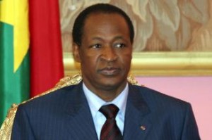 Article : Amnisties aux anciens présidents, création de sénat : le « ting tang » de Blaise Compaoré