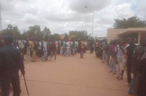 Article : Concours d’entrée à la police nationale du Burkina : la galère des candidats